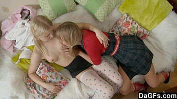 licking 05:00 good moment with two lesbians teen